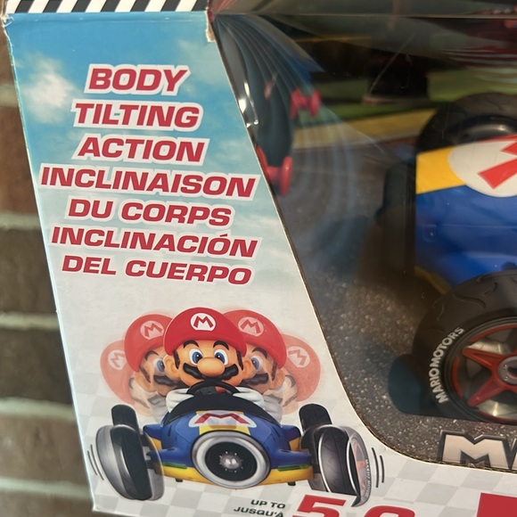 New Carrera Remote Control RC Car Mario Kart - Mach 8 Mario 1:18 Scale 2.4GHZ - Picture 5 of 5